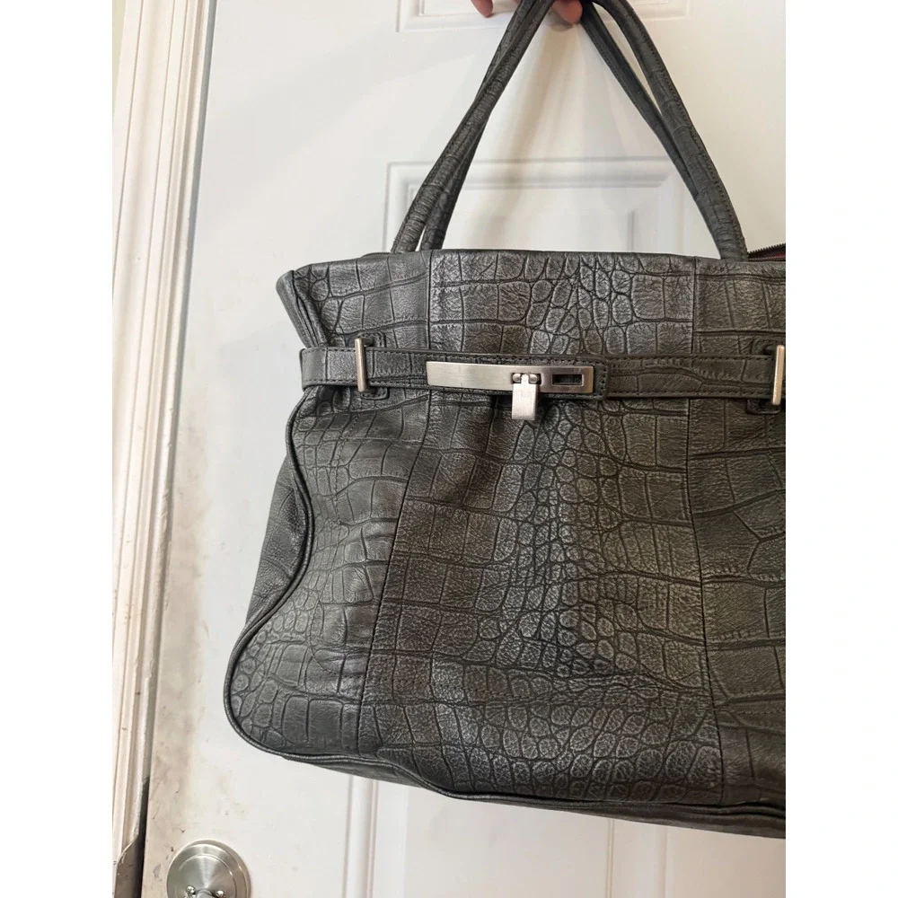 Adrienne Vittadini Metallic Pewter Croc Embossed Leather Tote Bag Red Lining
